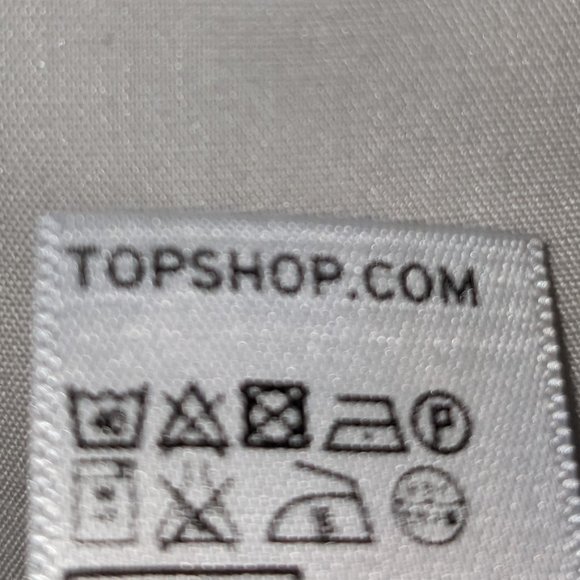 NWT TOPSHOP PETITE OFF-SHOULDER ROMPER - Picture 7 of 7